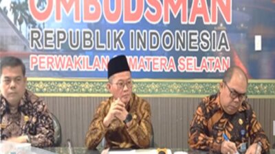 Gaji 13, THR bagi Guru
