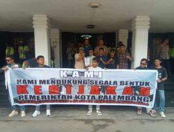 Geruduk Kantor Walikota KAMI Sampaikan 10 Tuntutan
