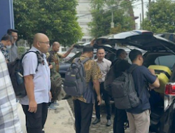 KPK Geledah Kantor Dinas PUPR Muba,Terkait Dugaan Korupsi  Proyek Tahun 2018/2019