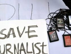 Aparat Brutal, Pers Terjungkal: Jangan Biarkan Demokrasi Mati di Tangan Kekuasaan!