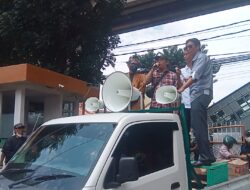 Diduga Tuntutan JPU Tidak Sesuai Fakta Persidangan Koalisi LSM Dan Komunitas Pegiat Demokrasi Anti Korupsi Gelar Aksi Damai di PN Palembang