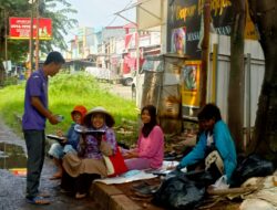 Pekan ke-21, Program Jumat Berkah Wartawan Kembali Tebar Manfaat Langsung Para Penerima Manfaat Dari Berbagai Kalangan Masyarakat