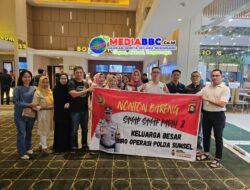 *Keluarga besar Biro OPS Polda Sumsel nobar film sayap sayap patah 2*