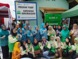 Gerakan Peduli Lingkungan: Di Hari Kesatuan Gerak PKK Ke- 53,Sumsel Bagikan Bibit Tanaman Dan Edukasi Sampah
