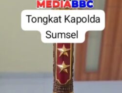 Beredar Vidio & Foto Pengusaha Duduki Kursi SDM Polda Sumsel Dan Pegang Tongkat Komando Jadi Sorotan Publick!