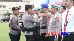 Kapolres Banyuasin dan Jajaran Satpol Airud Mendapat Penghargaan Pin Emas Dari Kapolda Sumsel