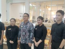 “Pempek Mama Musi ” Buka Cabang Ke-4 di Kapten A.Rivai, Usung Konsep Kekinian Dan Ruang Meeting