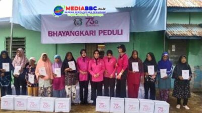 Bhayangkari Sumsel Gelar Bakti Sosial di Banyuasin, Salurkan Bantuan untuk Warga dan Nelayan
