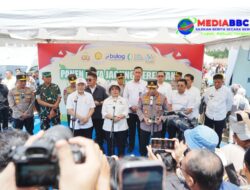 *Gerakan Pangan Murah Polri Salurkan 1.386 Ton Beras SPHP di Tengah Panen Raya Kuartal III*