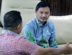 Prabowo Lantik Komite Percepatan Pembangunan Papua: Komisi II DPR Minta Komite Baru Prabowo Fokus Utama pada SDM Lokal