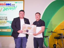 Badai Emas Periode Mei s/d Agustus 2025 Pegadaian Serahkan Langsung kepada Para Pemenang