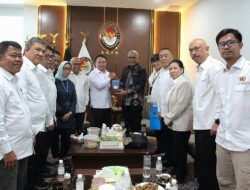Dorong Persatuan Bangsa, PWI Pusat Bahas Peran Wartawan dalam Bela Negara dengan Penasihat Khusus Presiden