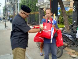 Bukan Sekadar Berita: Wartawan Jabodetabek Bangun Empati Lewat Sebungkus Nasi dan Sedekah Barang