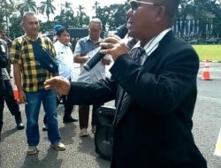 LSM Sumsel Geruduk Kantor Gubernur, Bongkar Dugaan KKN Miliaran Rupiah di Biro Umum!