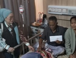 Ketua Umum PMPB Sumsel Tunjukkan Solidaritas Organisasi, Anggota yang Sakit Tak Ditinggalkan