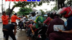 Sebulan Penuh di Jalanan, M. Yusuf Malaya Kerahkan “Pasukan” PMPB Bagi Ribuan Takjil dan Sembako