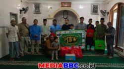 Di Mushola ‘Al Hidayah’ Kampung Karang Mulya Tangerang, PROGRAM JUMAT BERKAH Pekan ke-65 Sedekah Barang & Berbagi Takjil