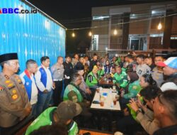 Kapolri Sambangi Kedai Ado, Dengarkan Keluhan dan Aspirasi Driver Online