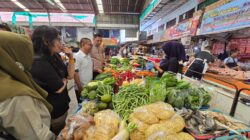 *Satgas Saber Pangan Pusat Sidak Pasar Lemabang Palembang, Stok dan Harga Pangan Terkendali*