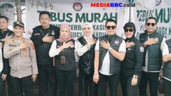 M. Yusuf Malaya Gerakkan 1.700 Paket Sembako Ramadan, Warga Sungsang Antusias Serbu Tebus Murah