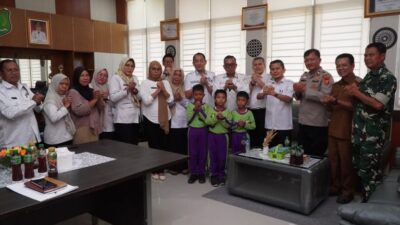 Instruksi Bupati, Kadikbud Muba dan Camat Bayung Lencir Turun Tangan Selesaikan Masalah Siswa Di SDN Simpang Kurun