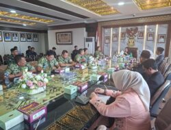 Wali Kota Bandar Lampung, Hj. Eva Dwiana, menerima audiensi Tim Survei Universitas Pertahanan Republik Indonesia (Unhan RI)