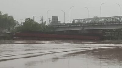 Lagi dan Lagi! Jembatan di Muba Dihantam Tongkang Batubara, Pengawasan Dishub Dan KSOP Dipertanyakan
