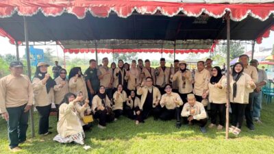 IKAC Tebar Berkah Qurban, Camat Arjawinangun Terima Vest Keanggotaan Kehormatan