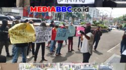 Massa Desak Copot Kadamkar dan Tantang Wawako Tes Urine, KARSS Sebut Janji Politik Pemkot Palembang Gagal Total