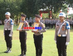 Polres Banyuasin Laksanakan Upacara PTDH Dua Personel sebagai Bentuk Penegakan Disiplin