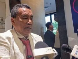 Hotman Paris Mundur dari Tim Kuasa Hukum Mantan Jampidsus Febrie Adriansyah
