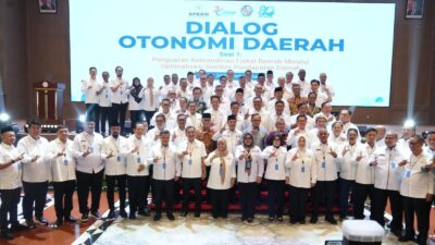 Dalam Forum Apkasi Kepala BKN Ajak Pemkab se-Indonesia Manfaatkan 12 Kebijakan Pro-Karier ASN