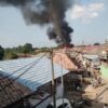 Diduga Korsleting Listrik, 8 Rumah Warga di Desa Teluk Muba Ludes Terbakar