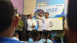 Menko PM Lihat Langsung Dampak Pemberdayaan PNM di Gresik