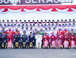 Paskibraka Sukses Tuntaskan Tugas, Merah Putih Berkibar Khidmat di Griya Bumi Serasan Sekate 