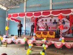 Mahasiswa S2 STIK-PTIK Bersama Polsek Pulau Rimau Edukasi Keselamatan Berkendara dan Bagikan Helm Gratis kepada Masyarakat