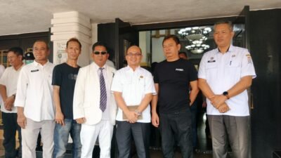 Dugaan Korupsi dan Pelayanan Buruk RSUD BARI Gransi geruduk Kantor Wali Kota Palembang, Desak Copot Dirut