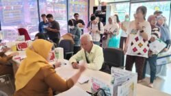 Secarik Kertas, Sejuta Harkat Bernama KTP: Menenun Kembali Identitas Kaum Rentan Sosial yang Terlupakan